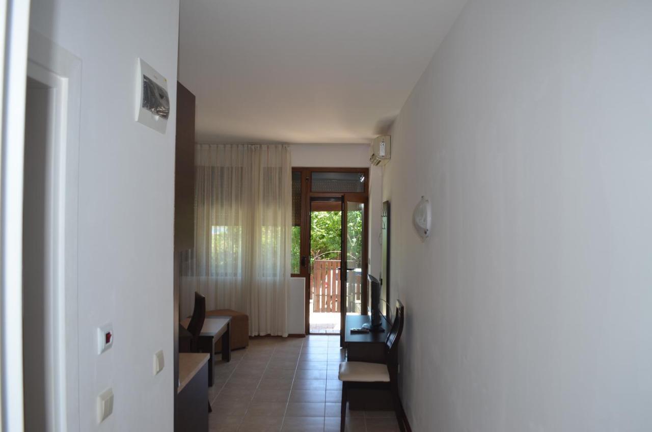 Trs Apartments Sozopol Buitenkant foto