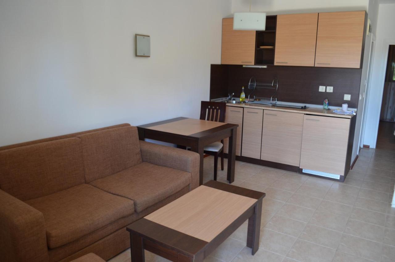 Trs Apartments Sozopol Buitenkant foto