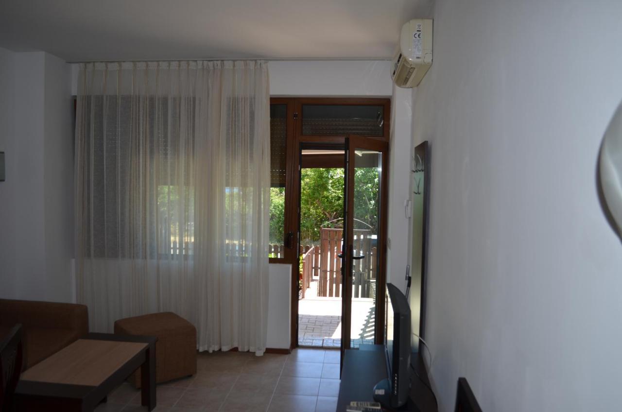 Trs Apartments Sozopol Buitenkant foto